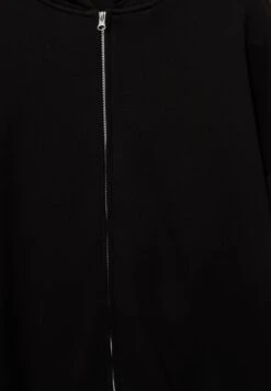 PULL & BEAR PLEATED - Felpa Con Zip - Black 16 PULL & BEAR PLEATED - Felpa Con Zip - Black -Pull & Bear 01698cd5df0d46cf930f48f2966709c3