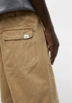 PULL & BEAR Basic Colourful BermudaShortsOchre Uomo Bermuda PUC22F0CY-O11 -Pull & Bear 0224d52ee6d14ba596a4c1a6de9a52cc