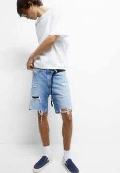 PULL & BEAR Ripped Bermuda Shorts Di JeansBlue Uomo Jeans PUC22F0D5-K11 -Pull & Bear 02307872df8f4885a5760f89bc3209e4