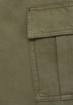 PULL & BEAR Basic-Cargo BermudaShortsKhaki Uomo Bermuda PUC22F0DJ-N11 -Pull & Bear 02651ce74cb8443cbe68d9c3097398c1