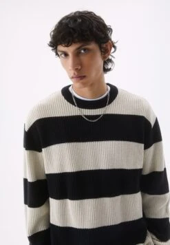 PULL & BEAR Striped Long Sleeve - Maglione - White -Pull & Bear 02971ae0c1714ae4acf282315756b19a