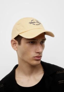 PULL & BEAR With VeniceCappellinoYellow Uomo Cappellie Berretti PUC52P04O-E11