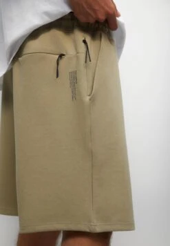 PULL & BEAR Bermuda Jogging - Shorts - Khaki -Pull & Bear 03f31b6261de40299bc493451704ef4f