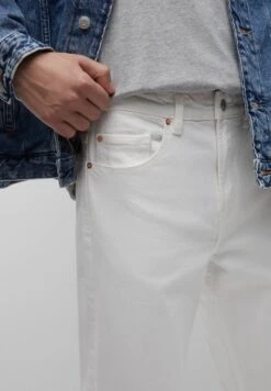 PULL & BEAR Comfort - Jeans A Sigaretta - White -Pull & Bear 0490260768084629a1ec51edcbd1a857