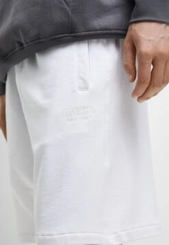 PULL & BEAR BasicShortsWhite Uomo Bermuda PUC22F0BE-A11 -Pull & Bear 050b1c9ee60340788bfc20e159214a1f