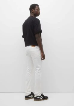 PULL & BEAR BasicJeans Slim FitWhite Uomo Jeans PUC22G0P6-A11 -Pull & Bear 0540d8aec30f4156a842b1c39e58a6c4