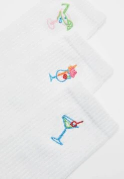 PULL & BEAR Pack Of 3 Pairs - Calze - Black 7 PULL & BEAR Pack Of 3 Pairs - Calze - Black -Pull & Bear 0657b01dbd214d708b35d6325132455f