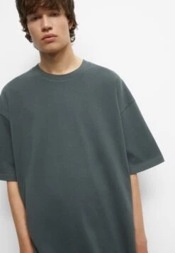 PULL & BEAR Oversize Short SleeveT-Shirt BasicGreen Uomo T-shirt E Polo PUC22O1K0-M11 -Pull & Bear 07d9e7ec5bbd431087e8c433b306cfec