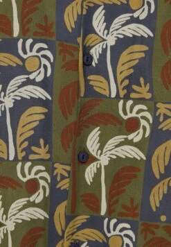 PULL & BEAR Short Sleeve Palm Tree- Camicia - Dark Green -Pull & Bear 09e8e52958884956a463171d58b97769