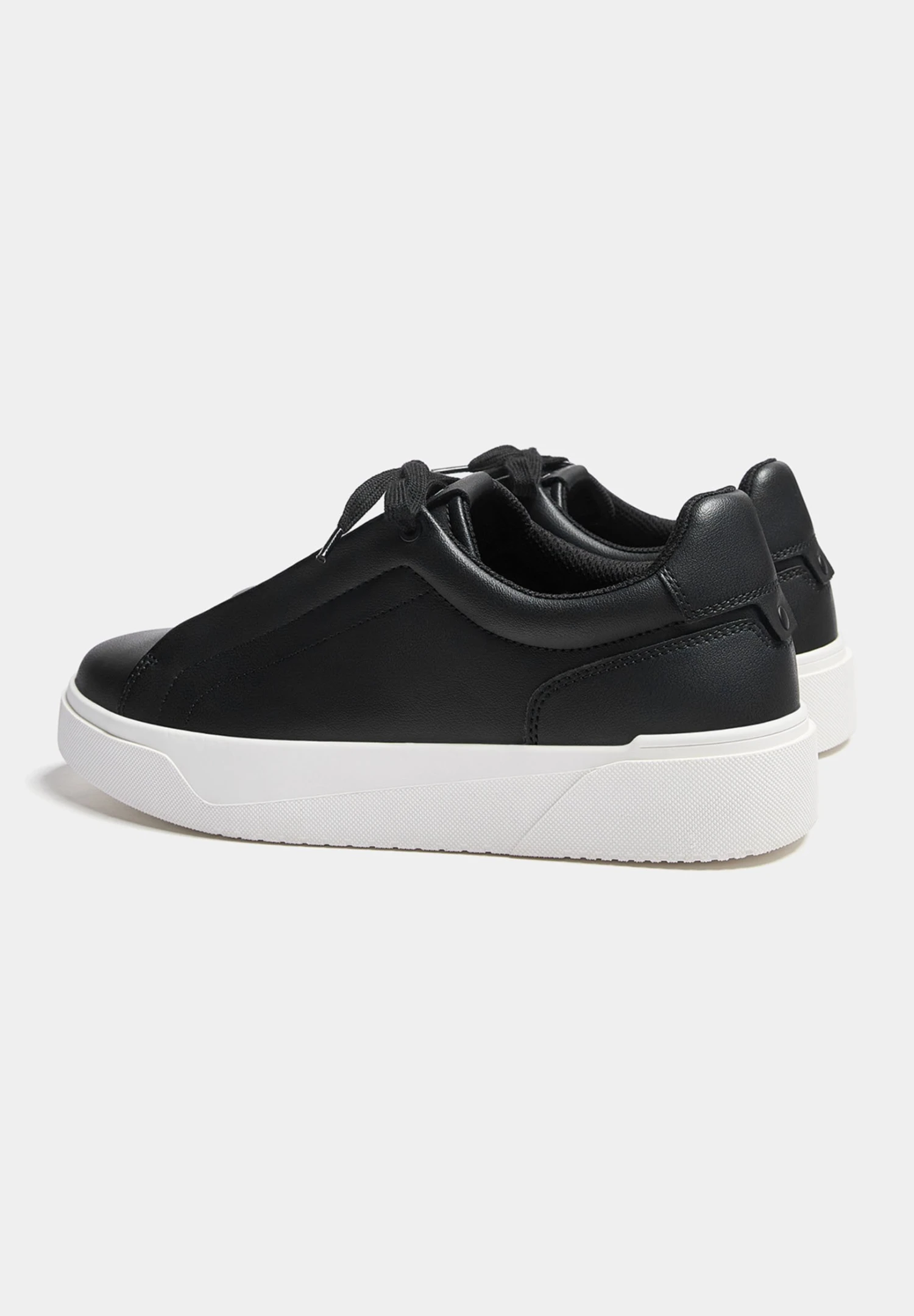 PULL & BEAR ChunkySneakers BasseBlack Uomo Sneaker PUC12O0FE-Q11 3 PULL & BEAR ChunkySneakers BasseBlack Uomo Sneaker PUC12O0FE-Q11 - immagine 3