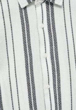 PULL & BEAR Striped Long Sleeve - Camicia - White -Pull & Bear 0e43feb0f03a4231a552faea510a2b8a