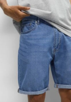 PULL & BEAR Bermuda With Turn-Up Hems - Shorts Di Jeans - Blue Denim -Pull & Bear 120205c21e854259aca574378c5aeabc