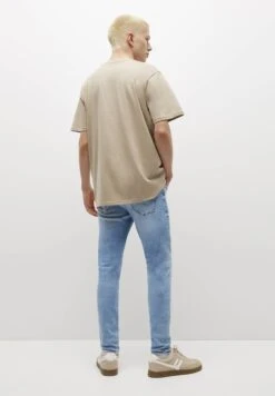 PULL & BEAR Basic Jeans Slim FitBlue Denim Uomo Jeans PUC22G0OF-K11 -Pull & Bear 143a32d306cd4c7ca92dc769df04a9c1