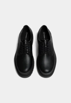 PULL & BEAR Chunky - Stringate - Black -Pull & Bear 178353666df643619749a78d4f0da653