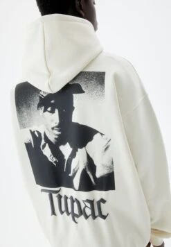 PULL & BEAR Tupac Felpa Con CappuccioWhite Uomo Maglieria E Felpe PUC22S0QV-A11 -Pull & Bear 17953debbc434e30bf76f0c842c97493