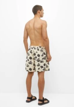 PULL & BEAR Leaf PrintShorts Da MareSand Uomo Moda Mare PUC82H036-B11 -Pull & Bear 18d8a0122a9c45769367f367755c5eb3