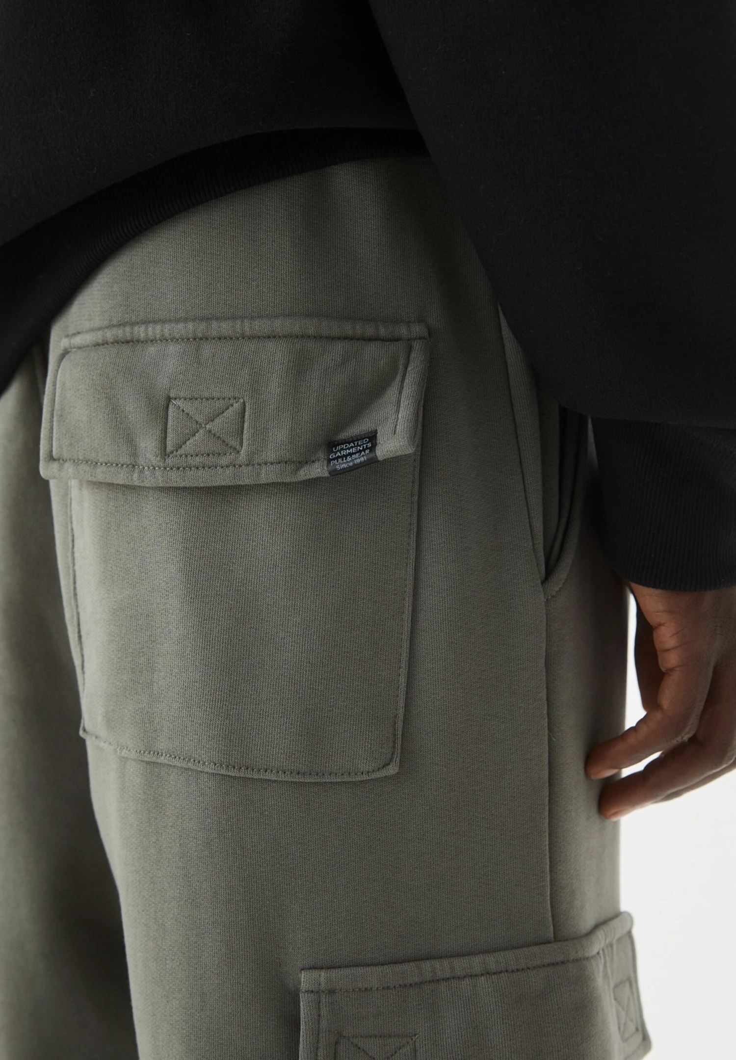 PULL & BEAR Joggers - Pantaloni Cargo - Khaki 4 PULL & BEAR Joggers - Pantaloni Cargo - Khaki - immagine 4