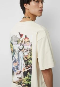 PULL & BEAR Short Sleeve Unknown Paradise T-Shirt Con StampaSand Uomo T-shirt E Polo PUC22O1PG-B11 -Pull & Bear 1b7a7588904540c7b83ef593422e8ea0