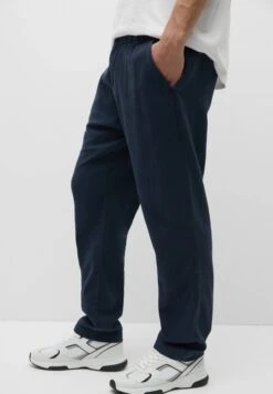 PULL & BEAR ChinoDark Blue Uomo Pantaloni PUC22E0EK-K11 -Pull & Bear 1ce277c872fc4bb2bf037a890283b727