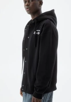 PULL & BEAR Snap-ButtonFelpa Con ZipBlack Uomo Maglieria E Felpe PUC22S0QS-Q11 -Pull & Bear 1fb3880b6cb44c6bac46fde50bec1bb6