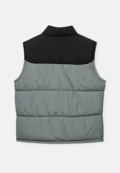 PULL & BEAR BasicPuffer GiletSmanicatoGreen Uomo Giacche PUC22T0SP-M11 -Pull & Bear 22ef4fdb1ad8438f880aeaa25c7c22fb