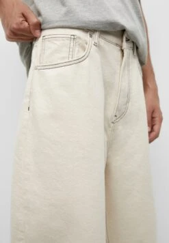 PULL & BEAR Baggy Fit Wide-Leg-Bermuda Shorts Di JeansBeige Uomo Jeans PUC22F0DH-B11 10 PULL & BEAR Baggy Fit Wide-Leg-Bermuda Shorts Di JeansBeige Uomo Jeans PUC22F0DH-B11 -Pull & Bear 2526abb0acb04bd98416a5c00576470b