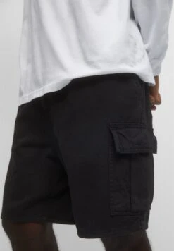 PULL & BEAR Basic-Cargo BermudaShortsBlack Uomo Bermuda PUC22F0DJ-Q11 -Pull & Bear 2581c8230dc448438b67c803c4c4edb4