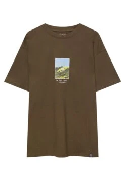 PULL & BEAR Stwd PrintT-Shirt Con StampaDark Brown Uomo T-shirt E Polo PUC22O1O9-O11 15 PULL & BEAR Stwd PrintT-Shirt Con StampaDark Brown Uomo T-shirt E Polo PUC22O1O9-O11 -Pull & Bear 25c71646bb684c74bafcb24341a24e21