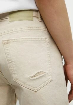 PULL & BEAR Ripped Bermuda- Shorts Di Jeans - Stone -Pull & Bear 293be60c0be54267bda567f2ce1e3dda