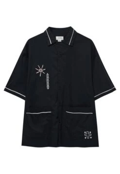 PULL & BEAR Embroidered Short SleeveCamiciaBlack Uomo Camicie PUC82N000-Q11 -Pull & Bear 29d753dbd93e43e79215004733cd3368
