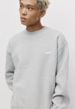PULL & BEAR ROUND NECK STWD - Felpa - Light Grey -Pull & Bear 2b11f4c705a34fbfa371c21ffefbd9fd