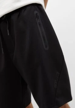 PULL & BEAR With ZipsShortsBlack Uomo Bermuda PUC22F0CO-Q11 -Pull & Bear 2de73be33cfa4ff284397db1bcf09a5f