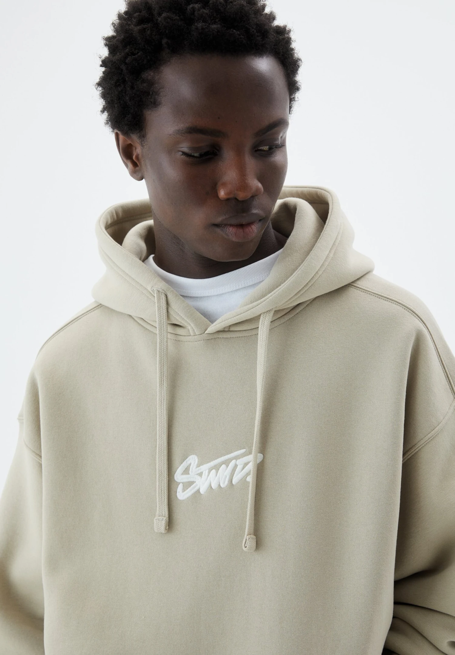 PULL & BEAR Logo - Felpa Con Cappuccio - Beige 4 PULL & BEAR Logo - Felpa Con Cappuccio - Beige - immagine 4