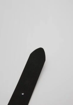 PULL & BEAR ReversibleCinturaBlack Uomo Cinture PUC52D052-Q11 -Pull & Bear 307a9238c4f74e4b86016d5a54f46b5f