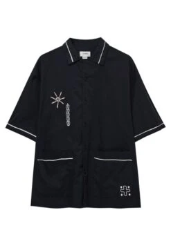 PULL & BEAR Embroidered Short SleeveCamiciaBlack Uomo Camicie PUC82N000-Q11 -Pull & Bear 359a80e8f98d4c088a3c1067691771d5