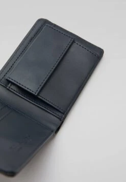 PULL & BEAR PortafoglioBlack Uomo Portafogli E Custodie PUC52F087-Q11 -Pull & Bear 3bcfe23670154985ae5332ceb5831680