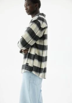 PULL & BEAR Long Sleeve Checked- Camicia - Black 9 PULL & BEAR Long Sleeve Checked- Camicia - Black -Pull & Bear 3d178b48645c4d76a46e6a87645008a0