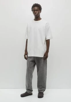 PULL & BEAR PlushT-Shirt BasicWhite Uomo T-shirt E Polo PUC22O1KE-A11 -Pull & Bear 3d444de856f54b3b8e7ddb96211df476