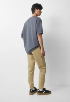 PULL & BEAR Jogger FitPantaloni SportiviSand Uomo Pantaloni PUC22E0EW-B11 -Pull & Bear 3d547d793ca74703b072887a4d95703e