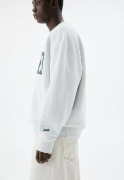 PULL & BEAR SohoFelpaDark Grey Uomo Maglieria E Felpe PUC22S0QQ-C11 -Pull & Bear 3e4a34b083084c00b863f2ee77fa1e7b