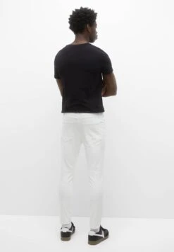 PULL & BEAR Jeans A SigarettaWhite Uomo Jeans PUC22G0LD-A11 -Pull & Bear 400f61c1da83474aab5ffeda04d857a7