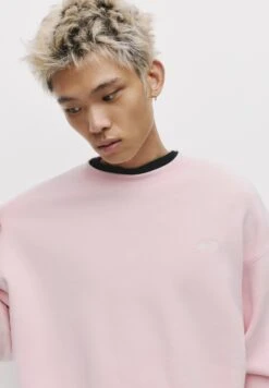 PULL & BEAR ROUND NECK STWD - Felpa - Pink -Pull & Bear 43abe29f133446db85607fb648818621