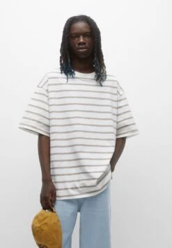 PULL & BEAR Garment-Dyed StripedT-Shirt Con StampaSand Uomo T-shirt E Polo PUC22O1KN-B11
