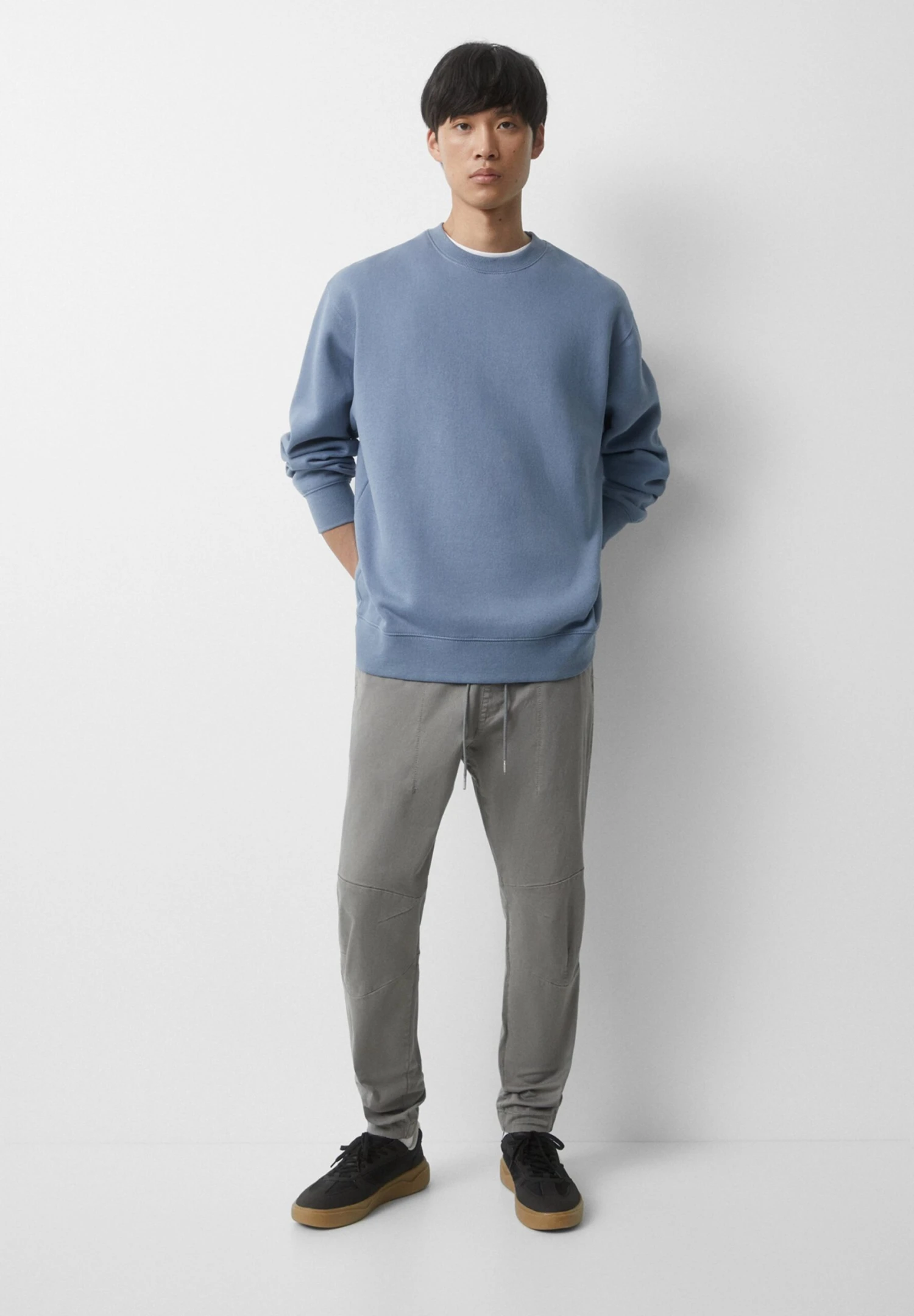 PULL & BEAR Jogger FitPantaloni SportiviGrey Uomo Pantaloni PUC22E0EW-C11 2 PULL & BEAR Jogger FitPantaloni SportiviGrey Uomo Pantaloni PUC22E0EW-C11 - immagine 2