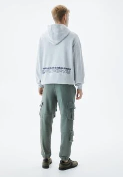 PULL & BEAR With Multiple PocketsPantaloni SportiviKhaki Uomo Pantaloni PUC22E0EU-N11 9 PULL & BEAR With Multiple PocketsPantaloni SportiviKhaki Uomo Pantaloni PUC22E0EU-N11 -Pull & Bear 4981ec7bd7b949b7b88a341aa1a4188a