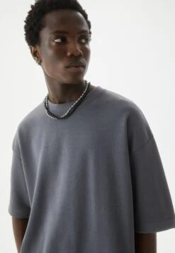 PULL & BEAR PlushT-Shirt BasicGrey Uomo T-shirt E Polo PUC22O1KE-C11 -Pull & Bear 4a9184a17585499aa7ad15bc85017b0e