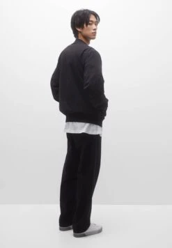 PULL & BEAR Lightweight - Giubbotto Bomber - Black -Pull & Bear 4b03655e153b40678c85677e06b72d1e