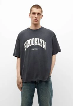 PULL & BEAR Varsity Short Sleeve T-Shirt Con StampaGrey Uomo T-shirt E Polo PUC22O1N9-C11