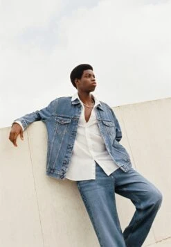 PULL & BEAR With Seam DetailGiacca Di JeansBlue Denim Uomo Giacche PUC22T0ON-K11 -Pull & Bear 4c8e1f071f2347219b630e4a5bb49c8a