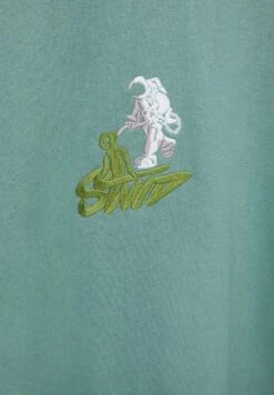 PULL & BEAR Short Sleeve Stwd AstronautT-Shirt Con StampaGreen Uomo T-shirt E Polo PUC22O1PJ-M11 -Pull & Bear 4cf33e4f263c42f4bfe543ea70455721